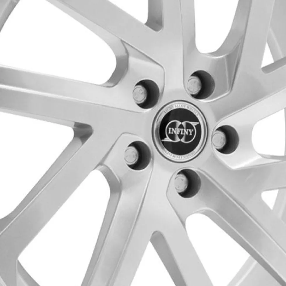 Jante alu INFINY COBALT ARGENT 7.5x17 pouces 5x35 ET73.1