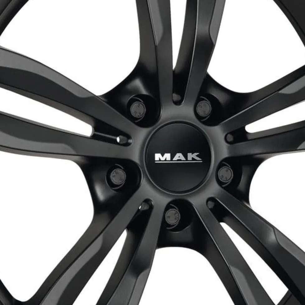 Jante alu MAK LUFT NOIR MAT 7.5x17 pouces 5x34 ET72.6